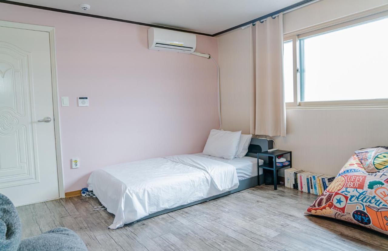 For Family Group, 4Min To Seoul Station Διαμέρισμα Εξωτερικό φωτογραφία